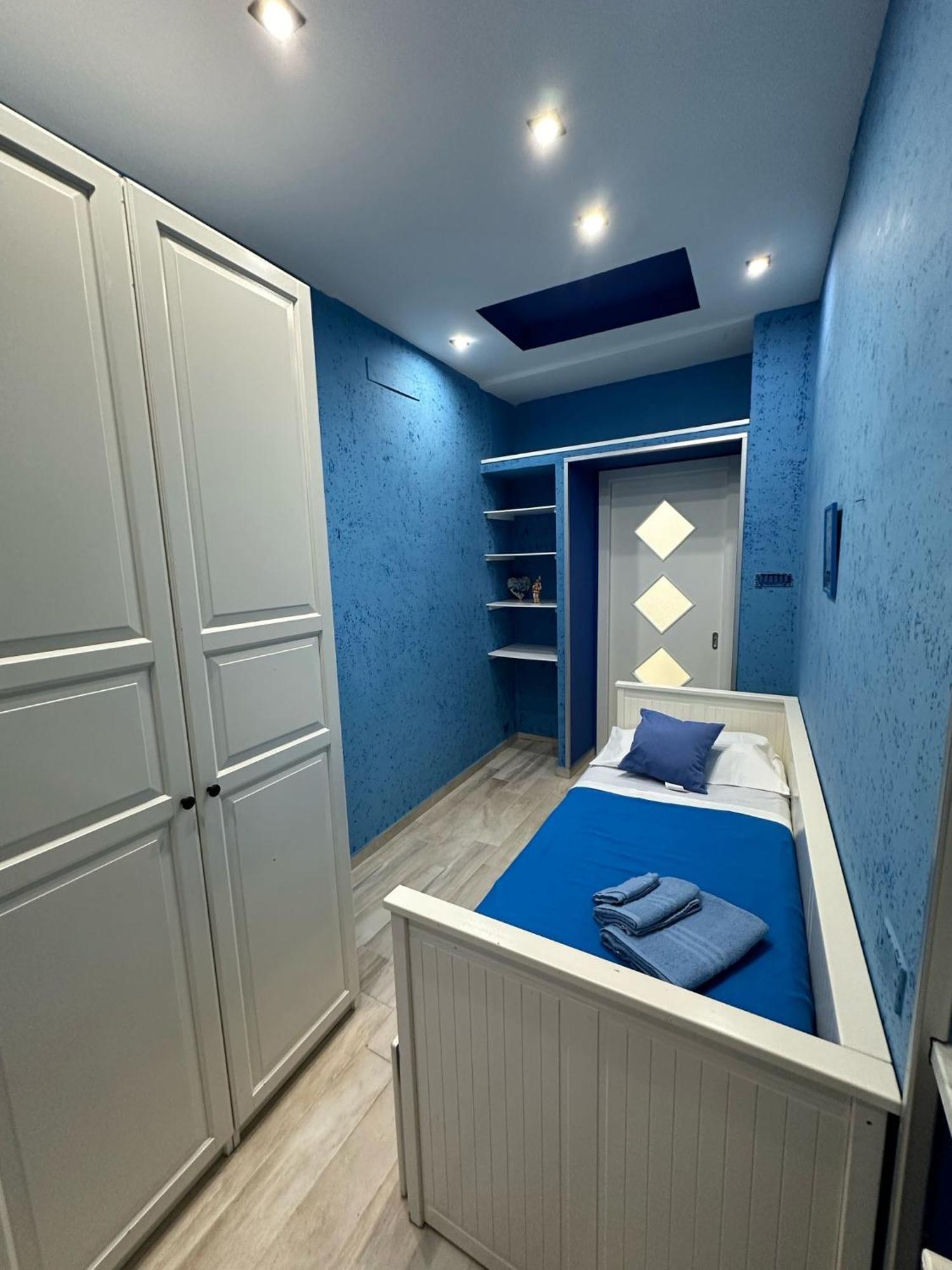 Un Passo Da Dante Apartment Naples