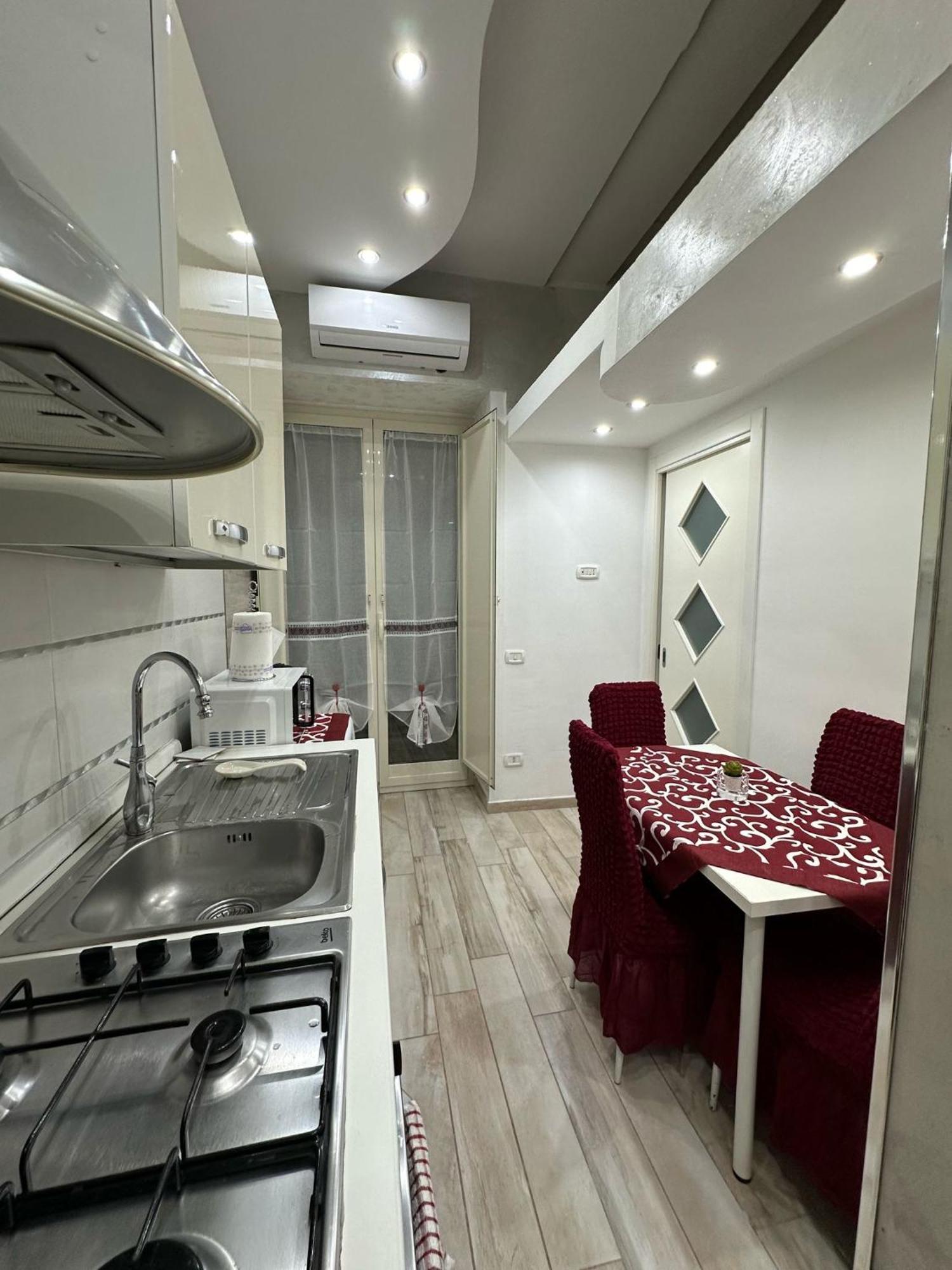 Apartment Un Passo Da Dante Naples